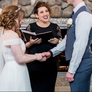 Bluebelle Maternity lace sleeve bodycon dress